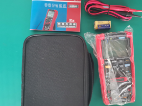 防爆万用表外壳由防静电材料制成 可用于 IIC( 气体 )2 区以及 IIIC( 粉尘 )22 区测试和故障排除使用！