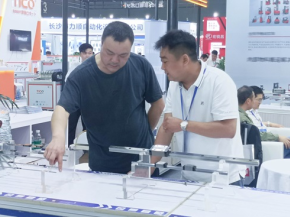 微型导轨的精度是否不受环境干扰？